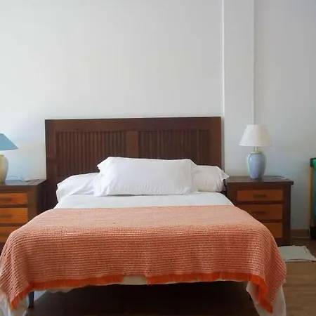 Playa Blanca Sleeps 8 Pool Wifi Villa