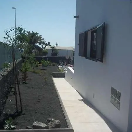 Playa Blanca Sleeps 8 Pool Wifi *